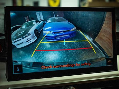 Used 2024 Toyota Tacoma TRD Off-Road image 19