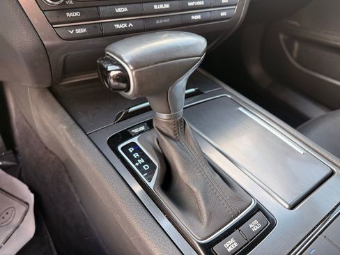Used 2018 Genesis G80 3.8 w/ Option Group 02 RWD image 27