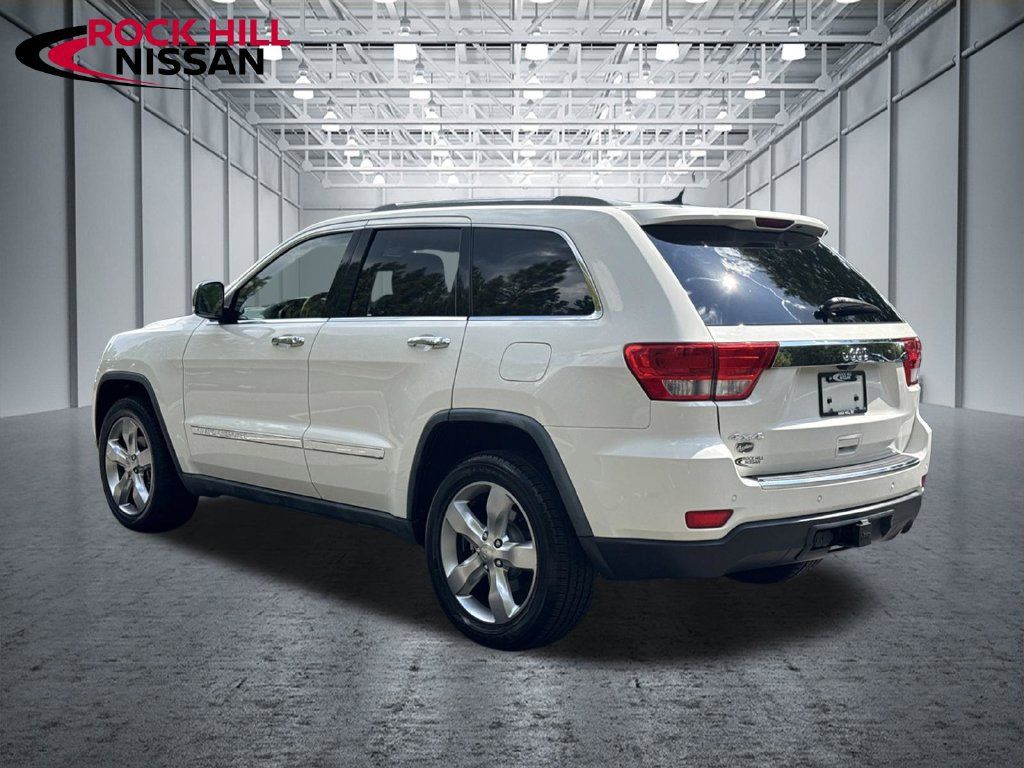 Used 2012 Jeep Grand Cherokee Overland AWD/4WD image 5