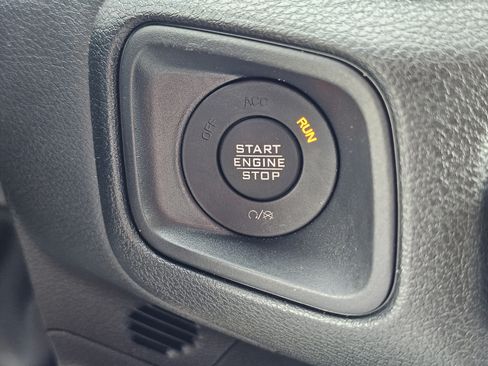 Used 2024 Jeep Wrangler Sport AWD/4WD image 25