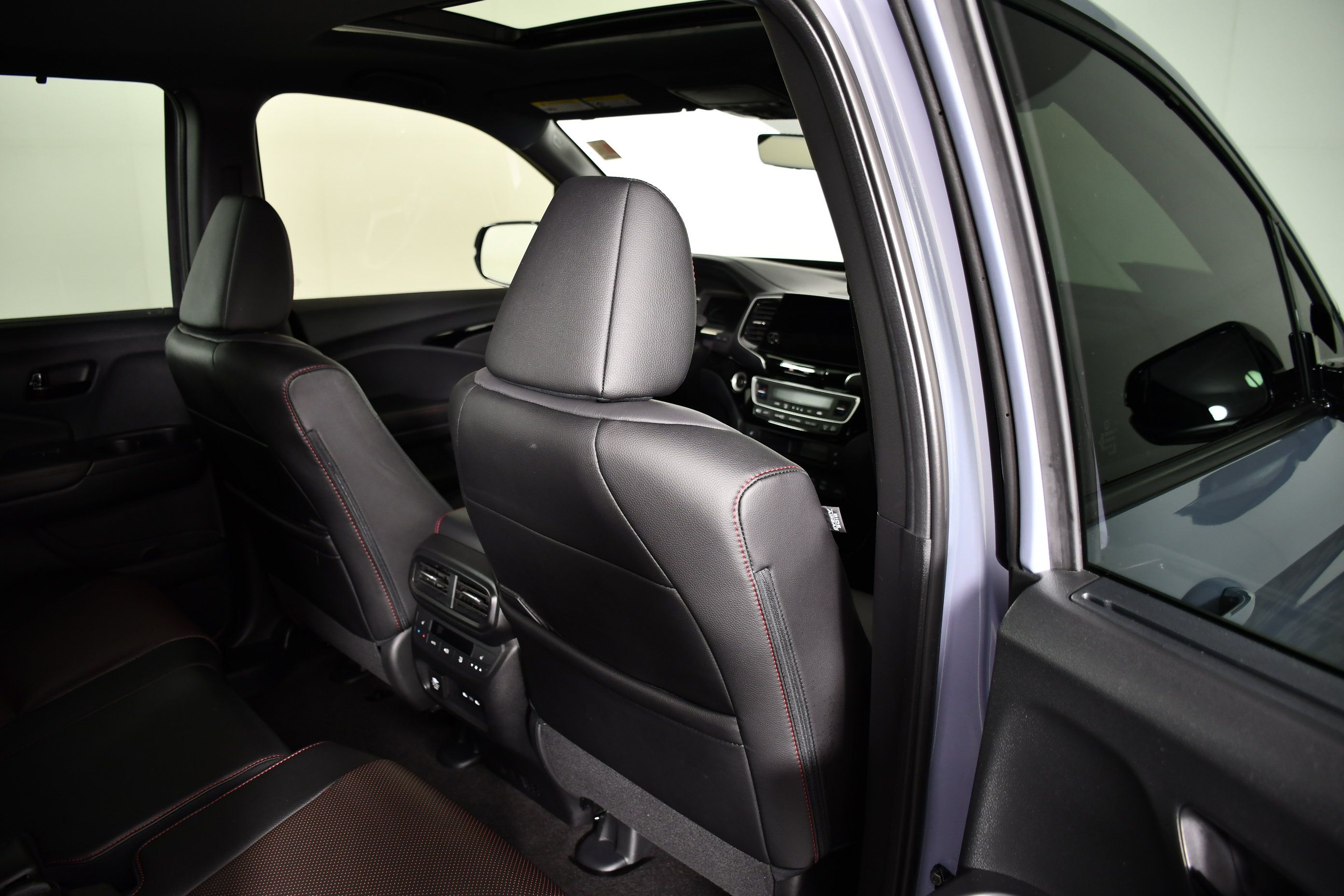 Used 2024 Honda Passport Black Edition image 46