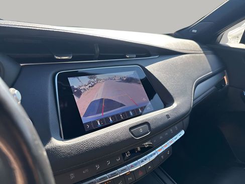 Used 2019 Cadillac XT4 Premium Luxury w/ Enhanced Visibility Package image 39