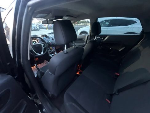 Used 2018 Ford Fiesta SE FWD image 39
