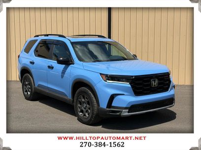 Used 2025 Honda Pilot TrailSport