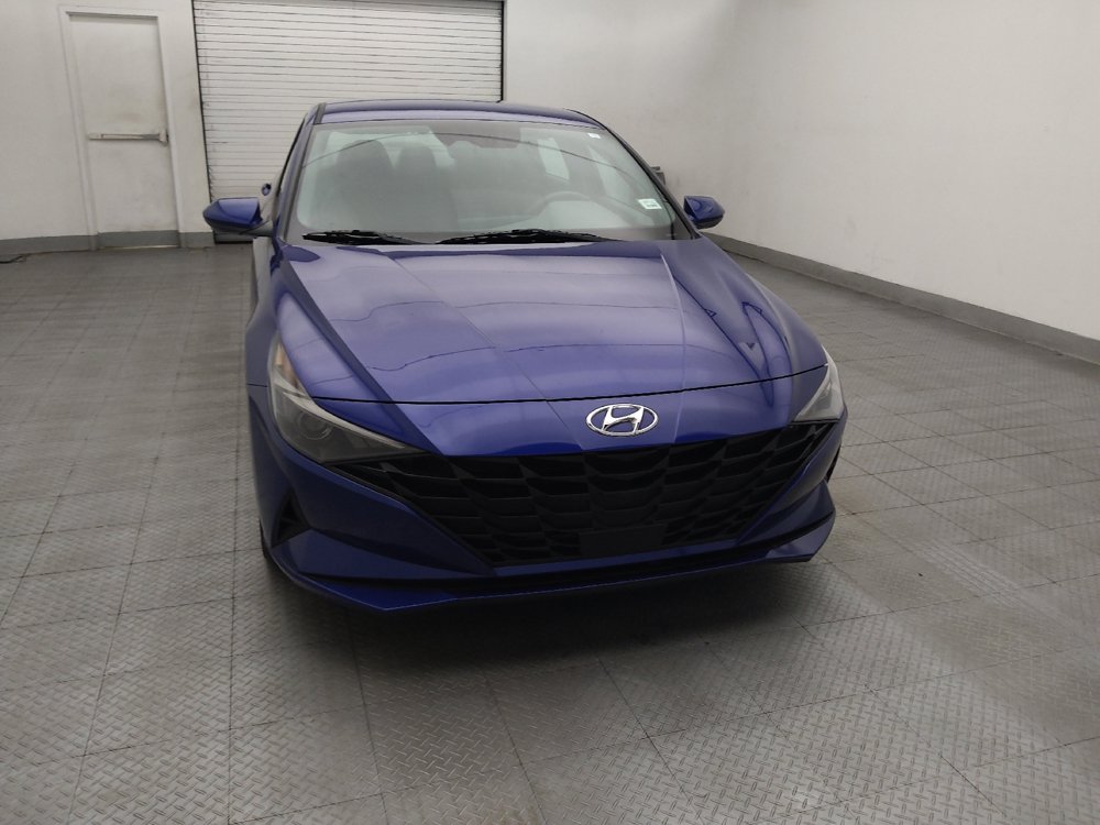 Used 2023 Hyundai Elantra SEL w/ Convenience Package FWD image 14