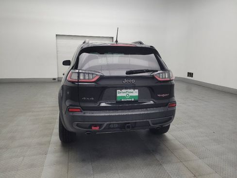 Used 2020 Jeep Cherokee Trailhawk image 6