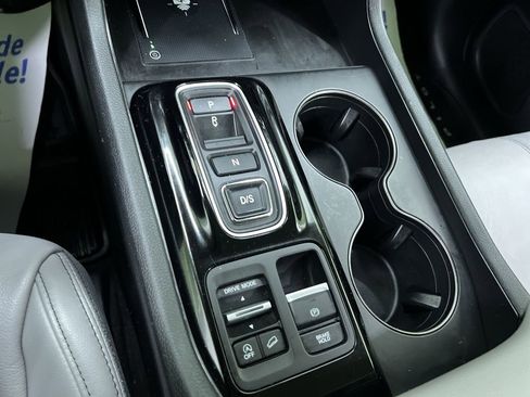 Used 2024 Honda Pilot EX-L image 23