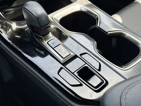 Used 2025 Lexus NX 250 FWD w/ Cold Area Package image 17