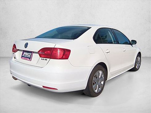 Used 2012 Volkswagen Jetta SE image 5