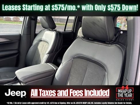 New 2025 Jeep Grand Cherokee Altitude image 16