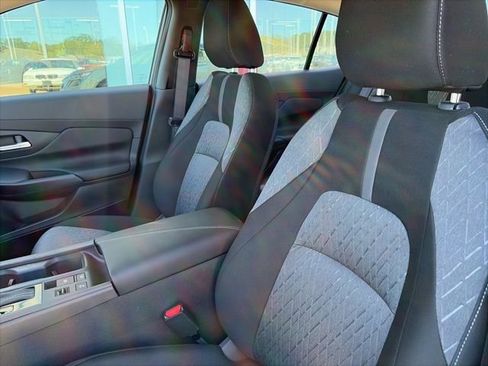 New 2026 Nissan Sentra SV image 9