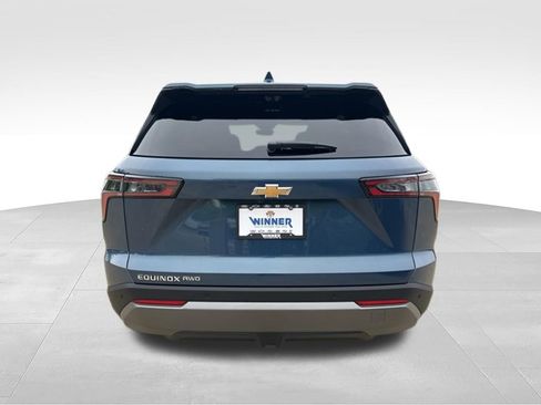 New 2026 Chevrolet Equinox LT AWD/4WD image 4