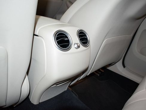 Used 2022 Mercedes-Benz GLC 300 4MATIC image 26