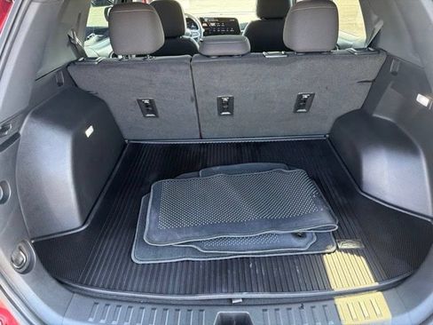 Used 2026 Chevrolet Equinox LT w/ LPO, Floor Liner Package AWD/4WD image 28