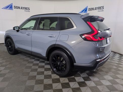 Used 2023 Honda CR-V Sport image 3