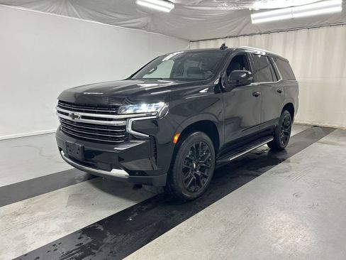 Certified 2023 Chevrolet Tahoe LT w/ Luxury Package AWD/4WD image 5