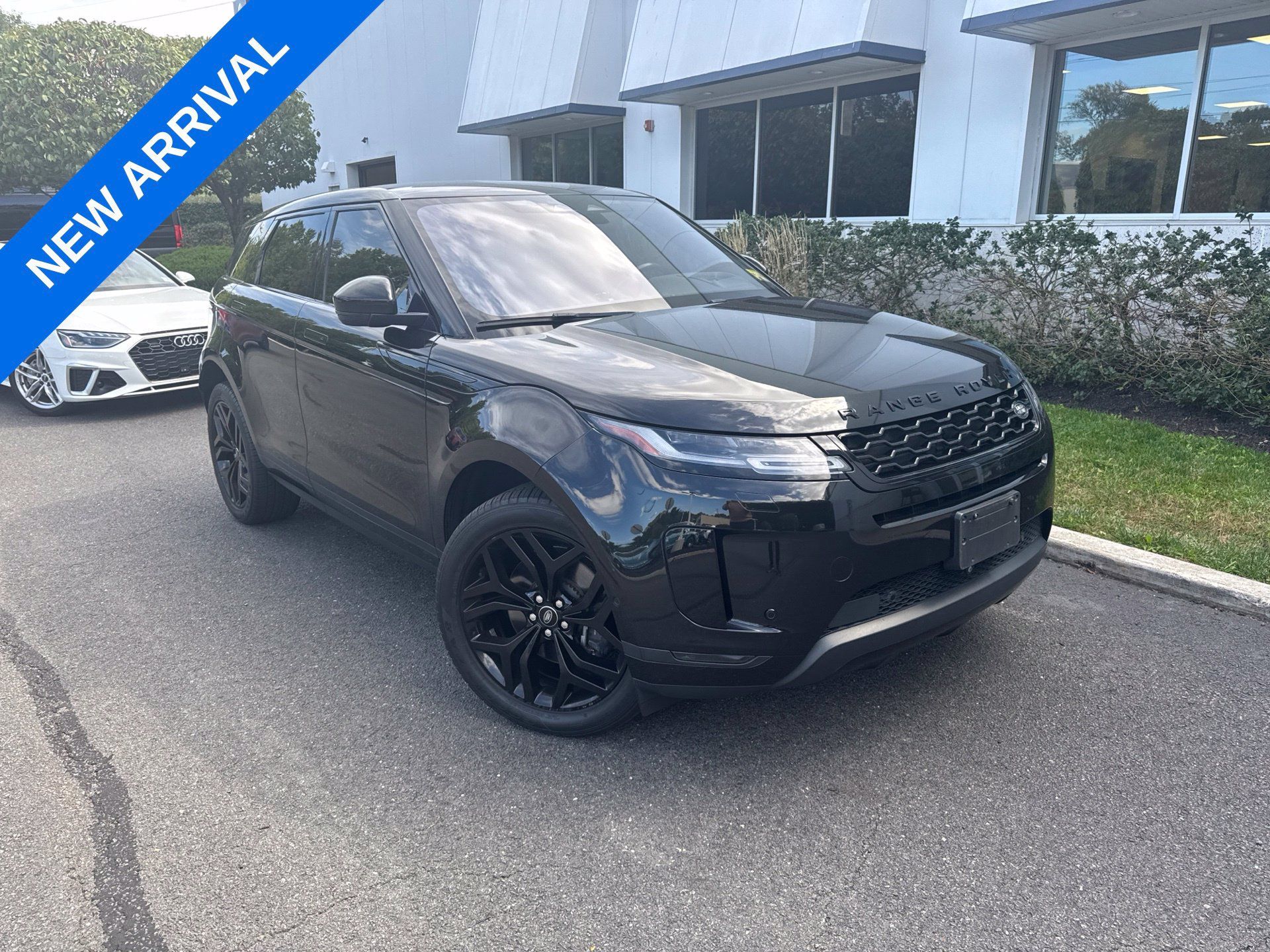 Used 2021 Land Rover Range Rover Evoque SE AWD/4WD image 1