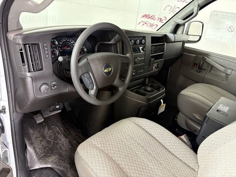 New 2026 Chevrolet Express 2500 w/ Driver Convenience Package RWD image 17