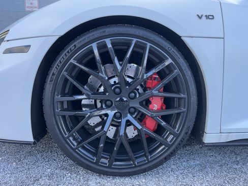 Used 2020 Audi R8 V10 image 9