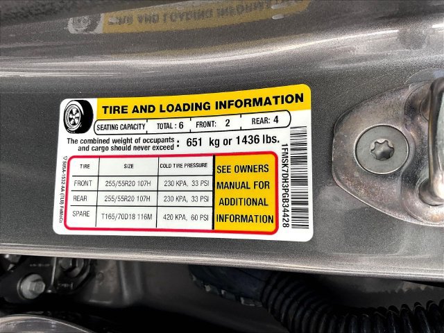 Used 2023 Ford Explorer XLT w/ Equipment Group 202A RWD image 21
