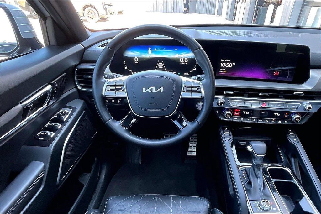 Used 2024 Kia Telluride SX X-Pro AWD/4WD image 5
