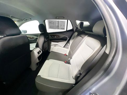 Used 2018 GMC Terrain SLE w/ Driver Convenience Package image 28