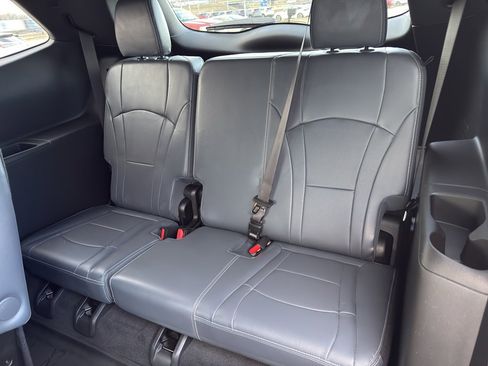 Used 2023 Buick Enclave Essence w/ Experience Buick Package image 14