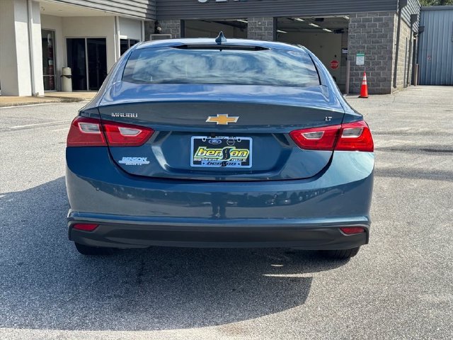 Used 2025 Chevrolet Malibu LT FWD image 5