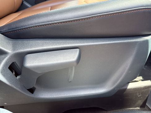 Used 2024 Ford Maverick Lariat FWD image 29