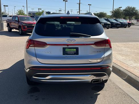 Used 2023 Hyundai Santa Fe Limited AWD/4WD image 7