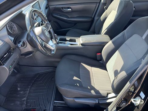 Used 2022 Nissan Sentra SV FWD image 8