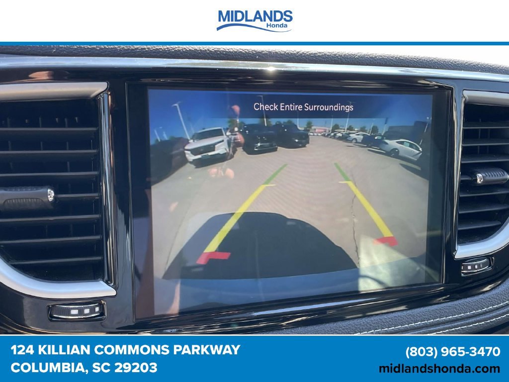 Used 2023 Chrysler Pacifica Limited FWD image 28