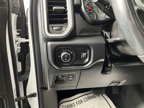 Used 2022 RAM 1500 Big Horn AWD/4WD image 19