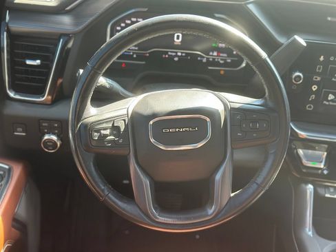 Used 2024 GMC Sierra 2500 Denali Ultimate w/ Max Trailering Package AWD/4WD image 4