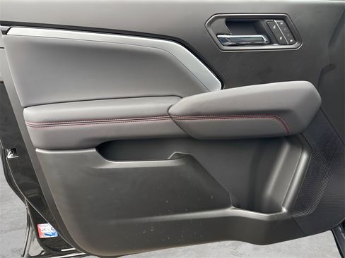 New 2026 Chevrolet Colorado Z71 w/ Technology Package image 19