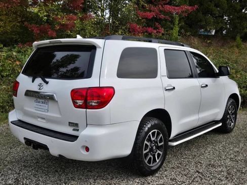 Used 2013 Toyota Sequoia Limited image 6