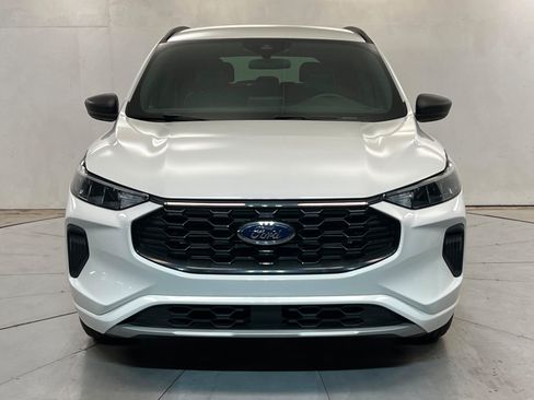 Used 2024 Ford Escape ST-Line w/ Equipment Group 301A FWD image 9