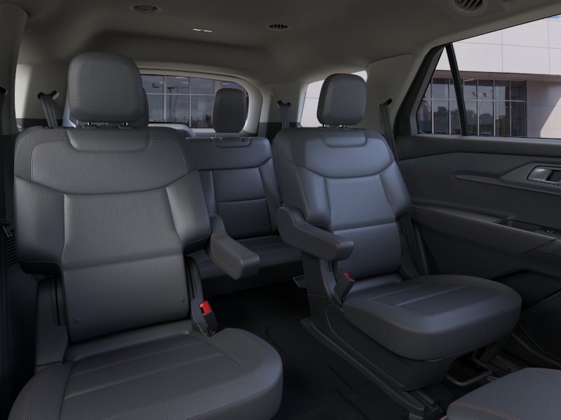 Used 2026 Ford Explorer Active w/ Active Comfort Package RWD image 41