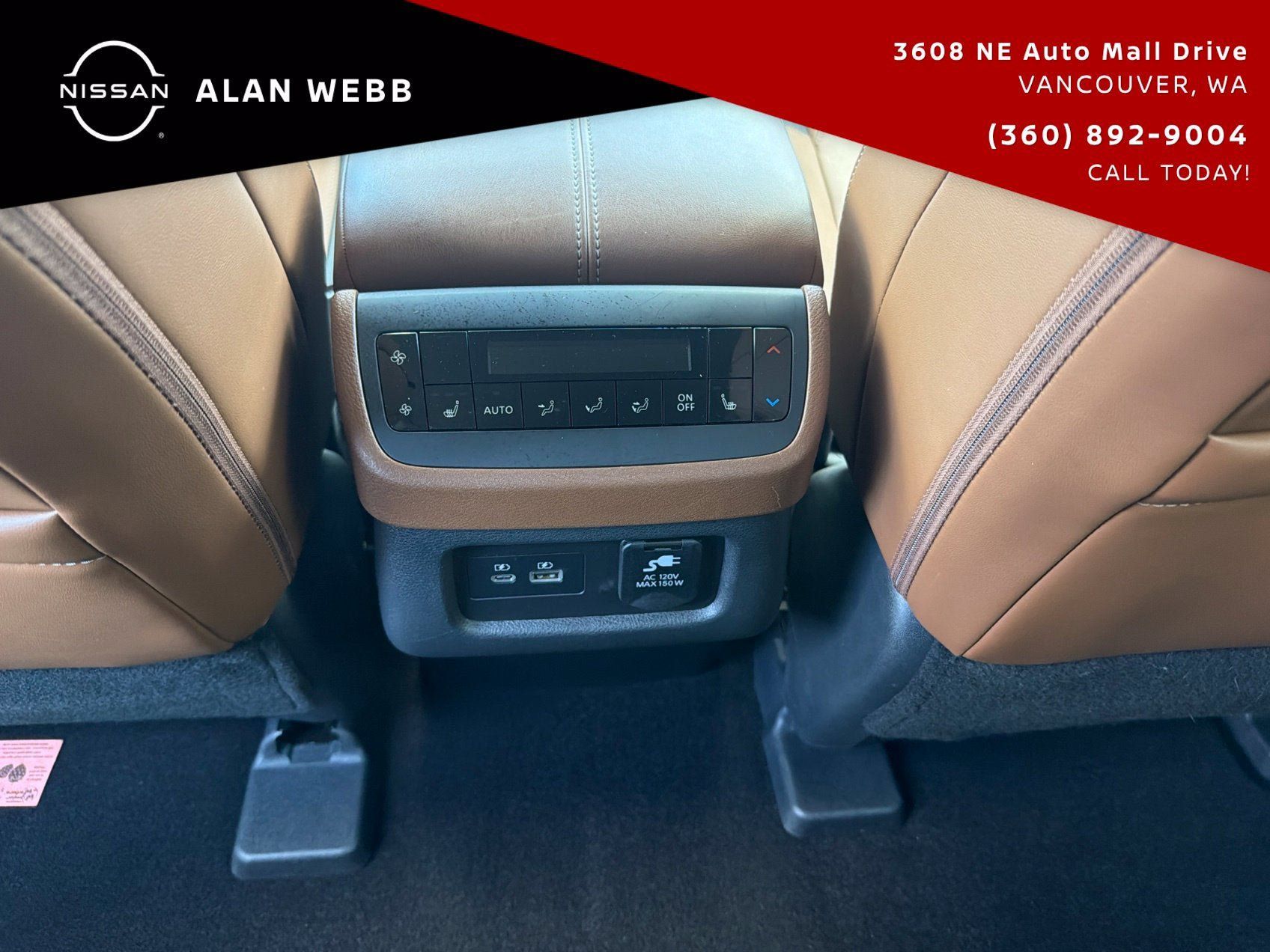 Used 2025 Nissan Pathfinder Platinum w/ Lighting Package (N93) AWD/4WD image 16