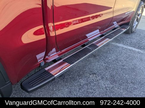 New 2026 GMC Sierra 1500 SLT image 30