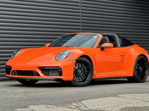 Used 2023 Porsche 911 Targa 4 GTS image 1