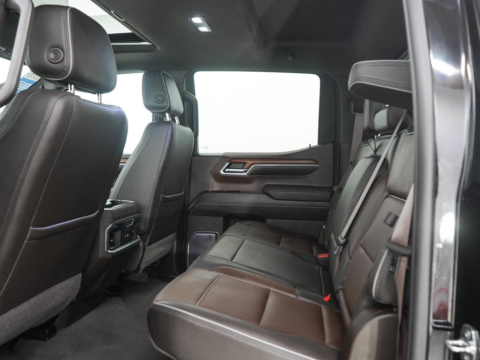 Used 2023 GMC Sierra 1500 Denali AWD/4WD image 15
