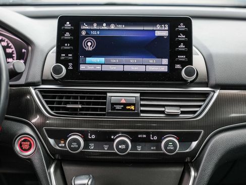 Used 2022 Honda Accord Sport image 3