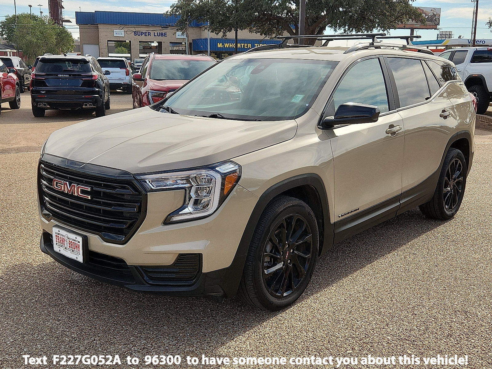 Used 2023 GMC Terrain SLE w/ Driver Convenience Package FWD image 1
