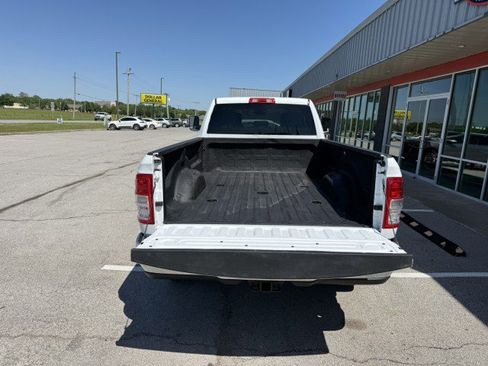 Used 2019 RAM 3500 Tradesman w/ Chrome Appearance Group AWD/4WD image 5