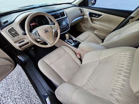 Used 2017 Nissan Altima 2.5 S w/ Power Driver Seat Package image 17