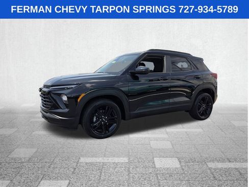 New 2026 Chevrolet TrailBlazer LT w/ Midnight Edition FWD image 3