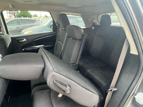 Used 2015 Dodge Journey SXT w/ Flexible Seating Group FWD image 25