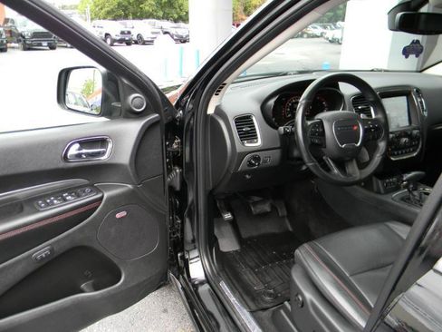 Used 2018 Dodge Durango GT w/ Premium Group AWD/4WD image 16