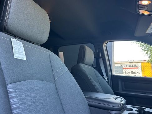 New 2026 RAM 2500 Tradesman AWD/4WD image 16